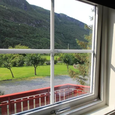 Skahjem Gard Apartamento Aurland