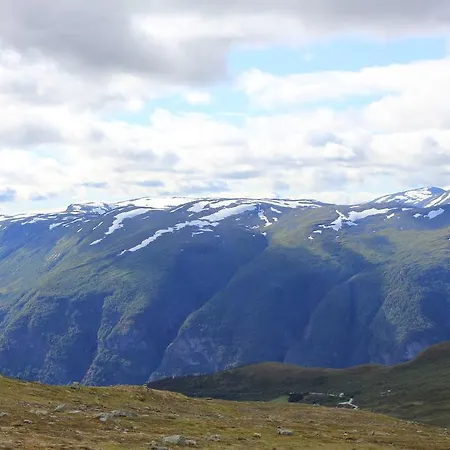 Leilighet Skahjem Gard *