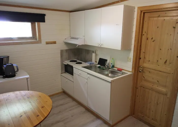 Skahjem Gard Aurland