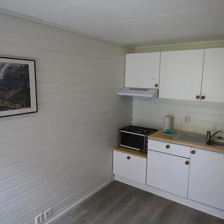 Skahjem Gard Aurland