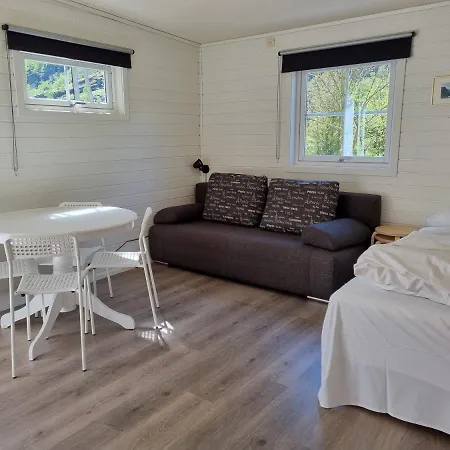 Skahjem Gard Apartament *